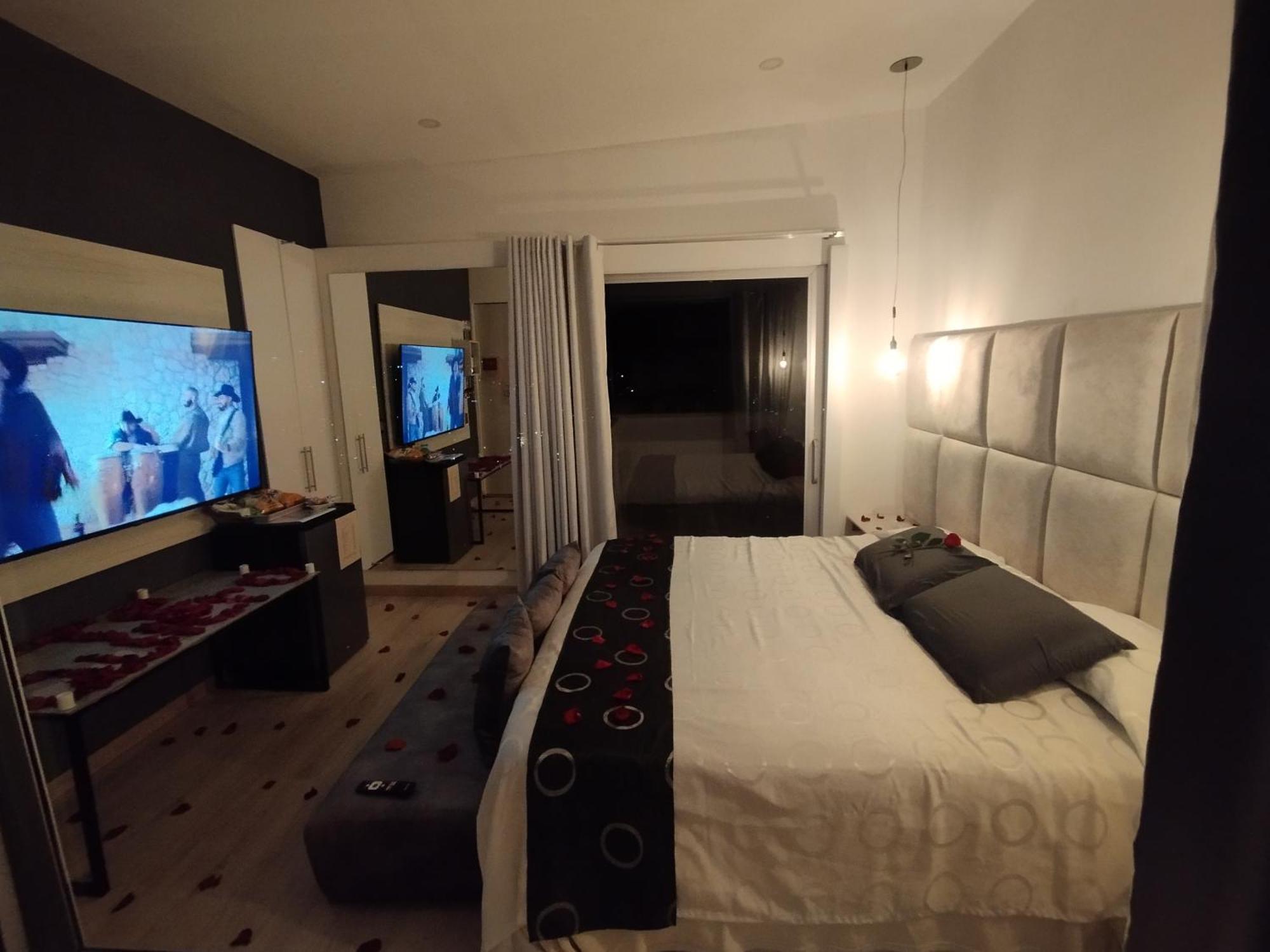 Penthouse Mirador Samsara Bed & Breakfast La Calera Dış mekan fotoğraf